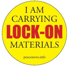 'I am carrying lock-on materials' badge