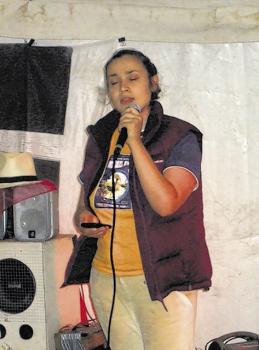 Peace News Summer Camp: Jameela singing in the evening